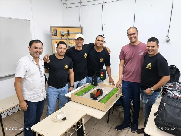 Curso técnico em eletrônica em Birigui